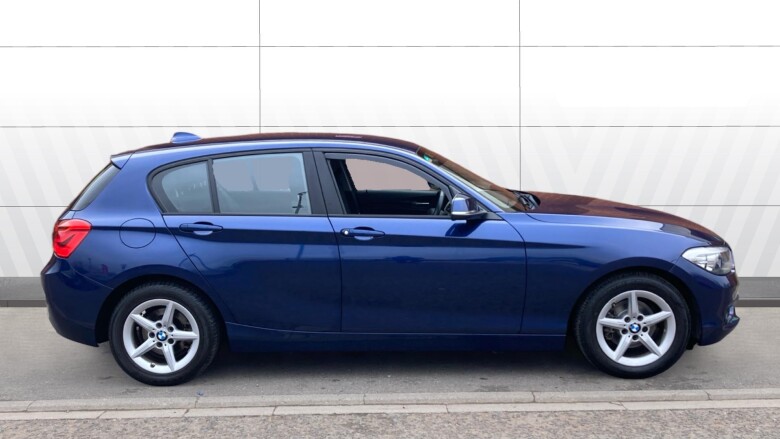 BMW 1 Series 118d SE 5dr [Nav] Step Auto Diesel Hatchback